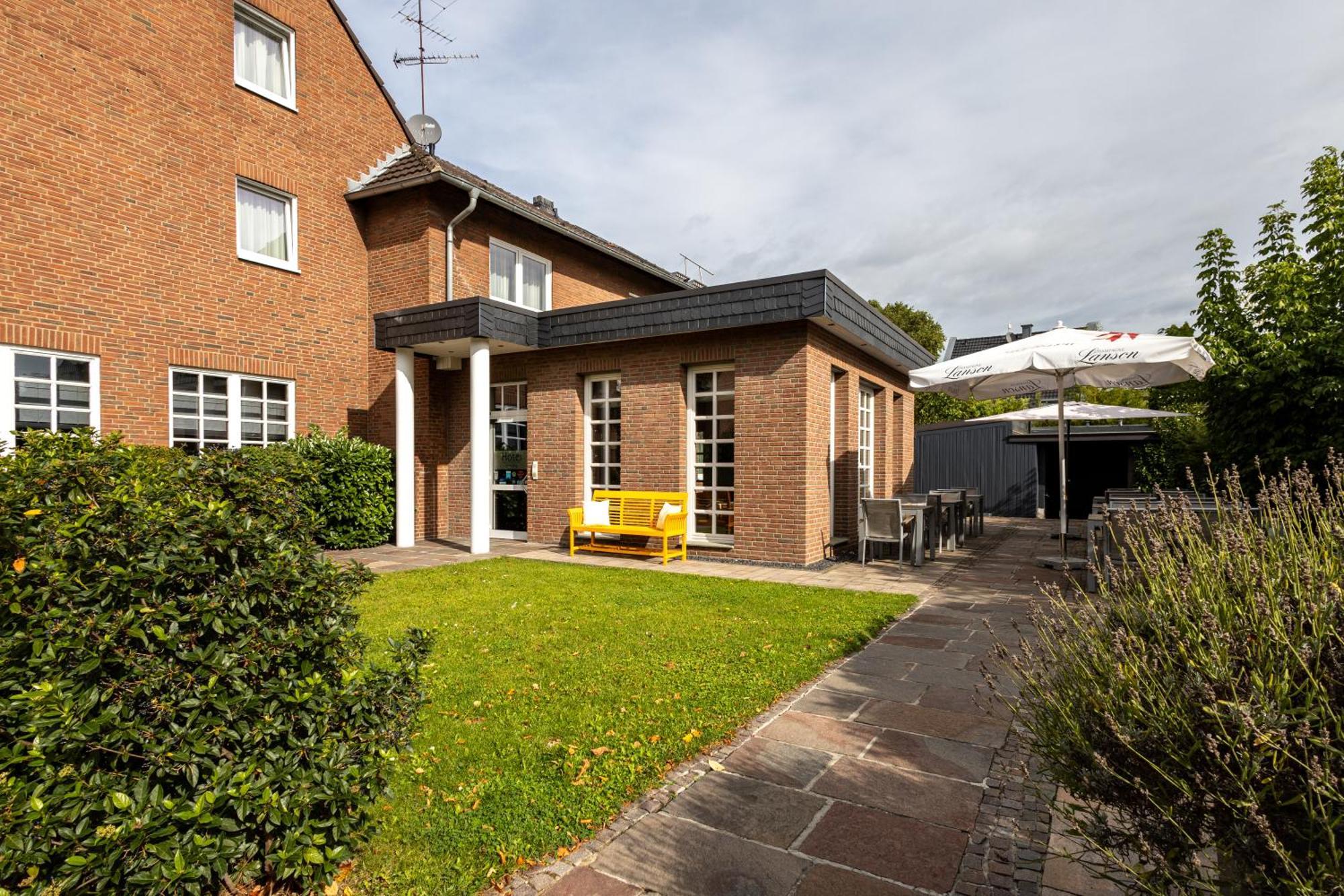 Hotel Fischerhaus Dusseldorf Exterior photo